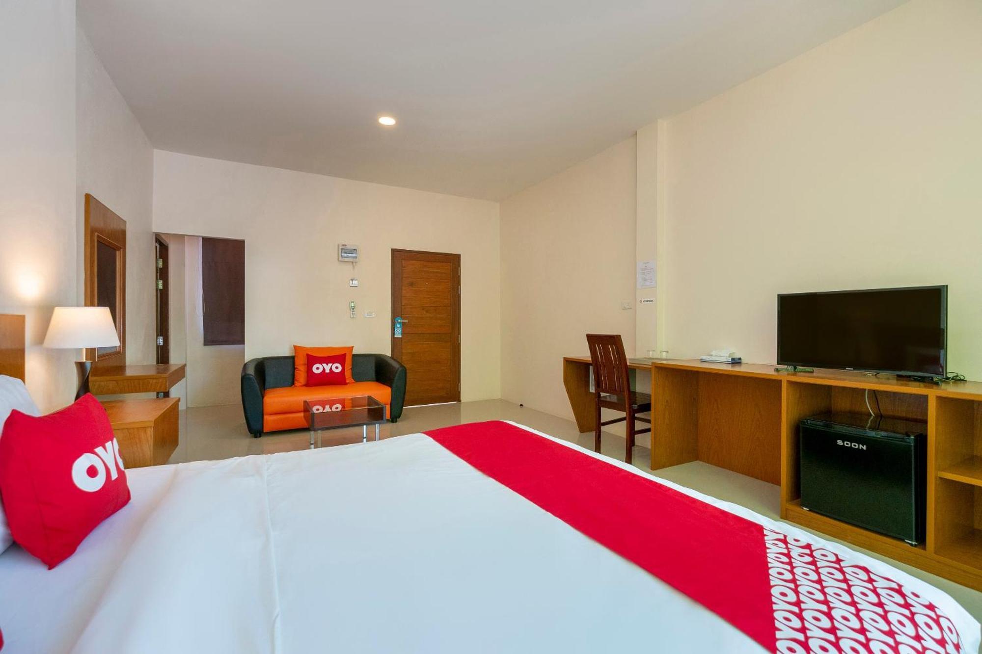Oyo 665 Sj House Hotel Krabi town Eksteriør bilde